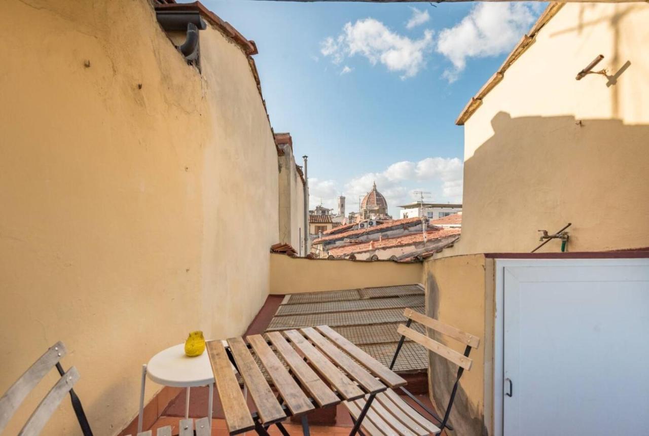 Romantico Attichino Con Terrazzo Vista Duomo !! Флоренція Екстер'єр фото
